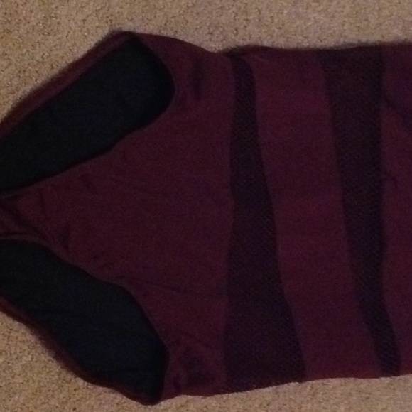 Dark red bathing suit - Picture 3 of 4